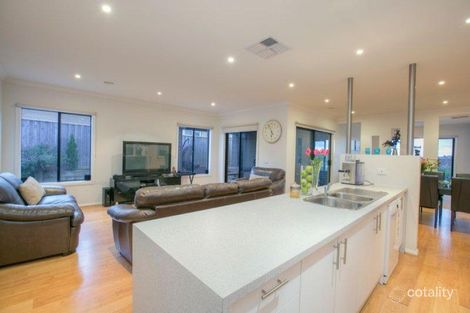 Property photo of 102 Grices Road Berwick VIC 3806