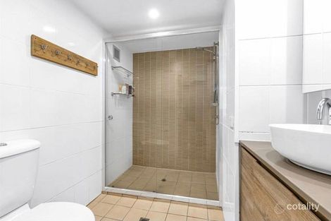 Property photo of 2C/3540 Main Beach Parade Main Beach QLD 4217