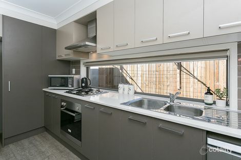 Property photo of 15 Stanicki Circuit Bellbird Park QLD 4300