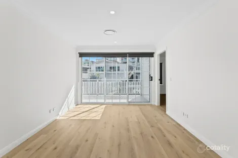 Property photo of 40 Surfleet Place Kiama NSW 2533