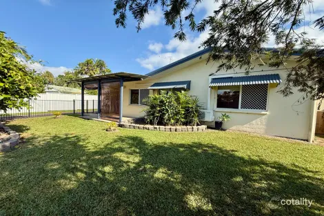 1/33 PERIWINKLE AVE, TRINITY BEACH, QLD 4879