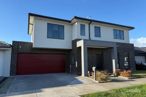 8 Stonemason Rd, Clyde North, VIC 3978