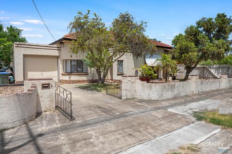 1 Thain Ave, Findon, SA 5023