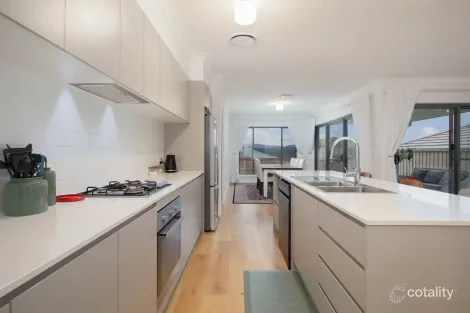Property photo of 14 Heberlein Street Boolaroo NSW 2284