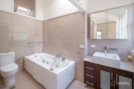 Property photo of 31 Oriel Road Clayfield QLD 4011