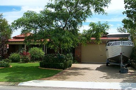 37 Sandover Cres, Winthrop, WA 6150