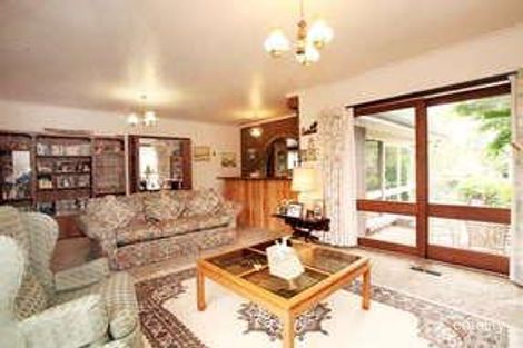 Property photo of 18 Honeysuckle Avenue Wheelers Hill VIC 3150