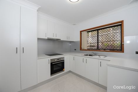 Property photo of 2/15 Kurrawa Avenue Point Clare NSW 2250