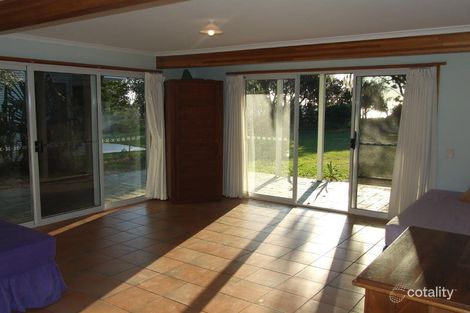 Property photo of 6 Esplanade Noosa North Shore QLD 4565