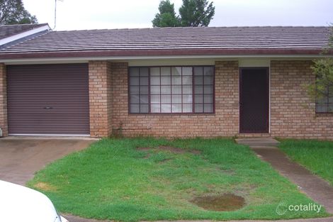 2/17 Miro St, Young, NSW 2594