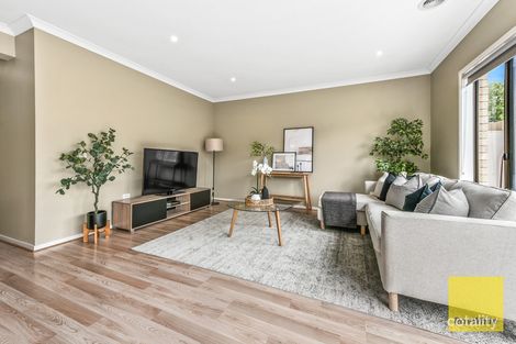 Property photo of 9 Falabela Road Clyde North VIC 3978