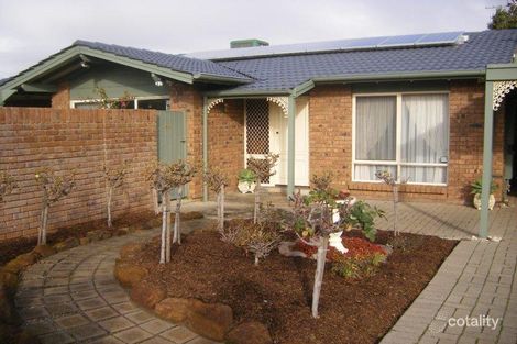 8 Lerunna Ave, Hallett Cove, SA 5158