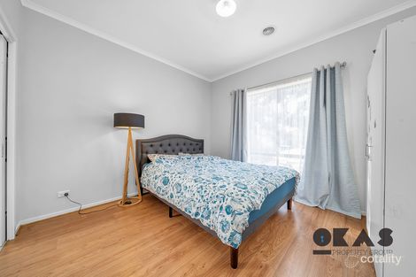 Property photo of 6 Duncombe Park Way Deer Park VIC 3023