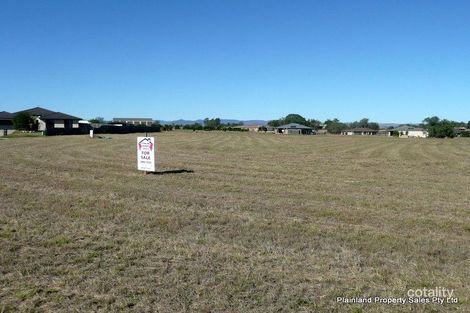 Property photo of 15 Peppertree Place Plainland QLD 4341