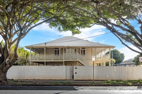 Property photo of 3 Prince Edward Parade Redcliffe QLD 4020