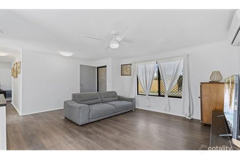 Property photo of 9 Sandstone Court Eagleby QLD 4207
