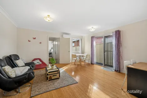 Property photo of 45 Fullerton Crescent Riverwood NSW 2210