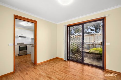 Property photo of 2/5-7 Rowe Street Hamlyn Heights VIC 3215