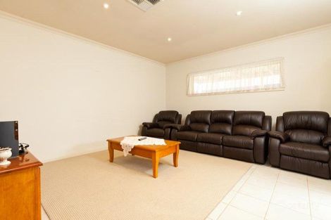 Property photo of 17 Tasman Court Mildura VIC 3500