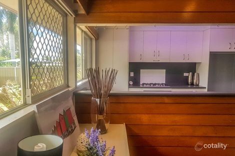 Property photo of 28 Cook Crescent Sunset QLD 4825