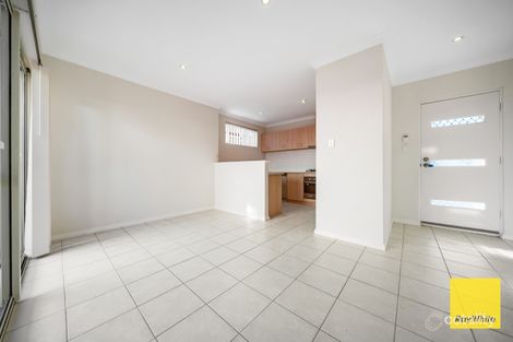 Property photo of 34D Tetworth Crescent Nollamara WA 6061