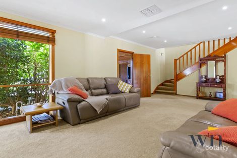 Property photo of 5 St Ives Grove Mount Martha VIC 3934