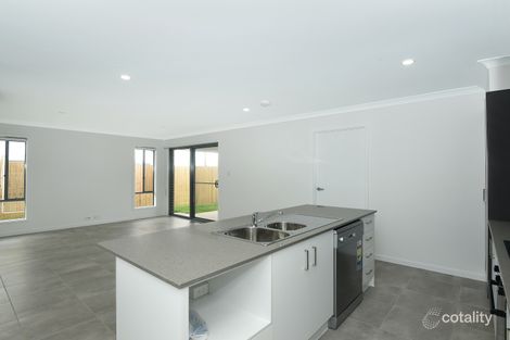 Property photo of 1/70 Shelby Street Glenvale QLD 4350