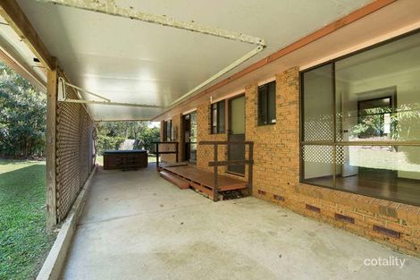 Property photo of 2 Namoi Glen Ocean Shores NSW 2483