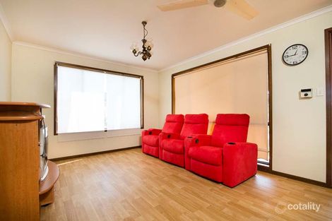 Property photo of 2 Namoi Glen Ocean Shores NSW 2483