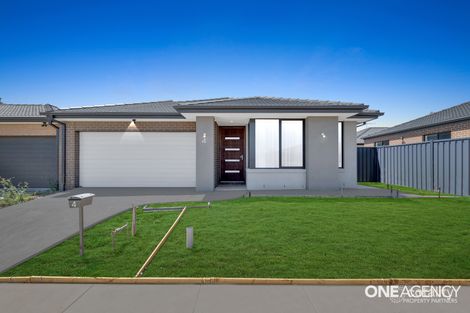 4 Yeoman St, Melton South, VIC 3338