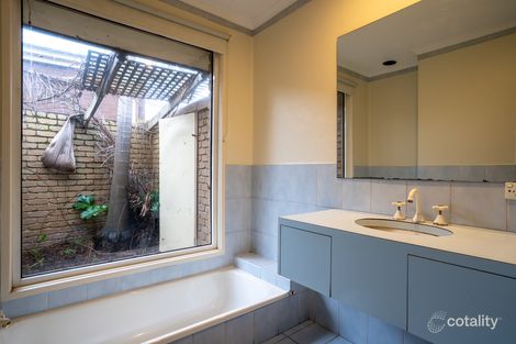 Property photo of 118 Cameron Parade Bundoora VIC 3083