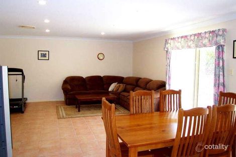 Property photo of 8 Krystal Place Kuraby QLD 4112