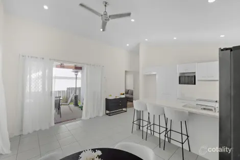 Property photo of 19 Ashburton Crescent Sippy Downs QLD 4556