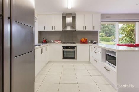 Property photo of 7 Rennison Court Wheelers Hill VIC 3150
