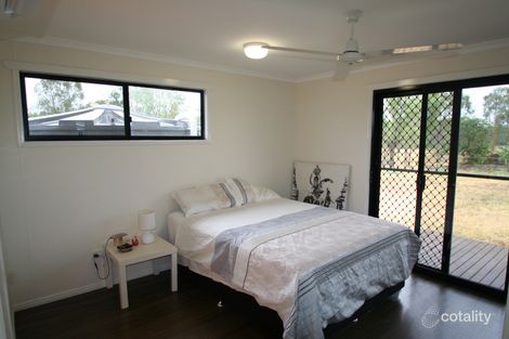 Property photo of 200 Chudleigh Drive Emerald QLD 4720