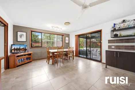 Property photo of 28 Melville Close Hinchinbrook NSW 2168
