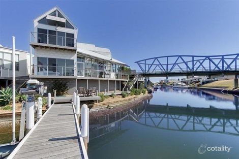 3/16 Admirals Qy, Paynesville, VIC 3880