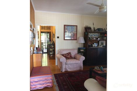 Property photo of 122 Pine Street Wynnum QLD 4178