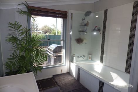 Property photo of 6 Northern Road Roma QLD 4455