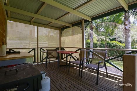 Property photo of 18 Osprey Place Surfside NSW 2536