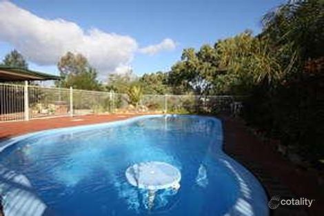 Property photo of 3 Skiptar Grove Hilbert WA 6112