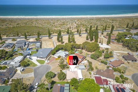 Property photo of 15 Wilson Place Two Rocks WA 6037