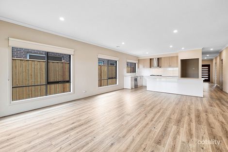 Property photo of 80 Fenway Boulevard Clyde North VIC 3978