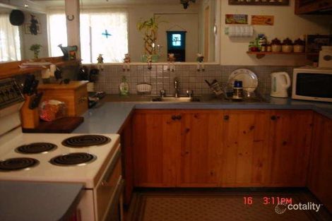 Property photo of 39 Wanawong Street Belimbla Park NSW 2570