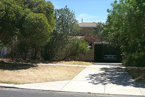 Property photo of 36 Newborough Street Karrinyup WA 6018