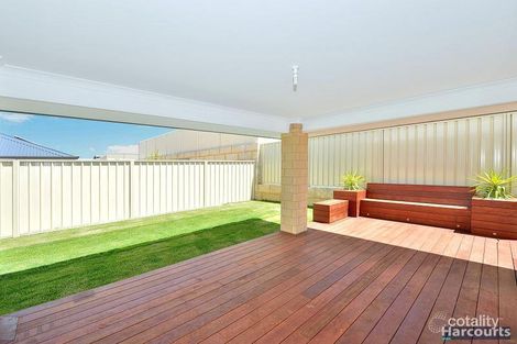 Property photo of 19 Hawley Way Madora Bay WA 6210