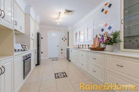 Property photo of 7 Duke Place Dubbo NSW 2830