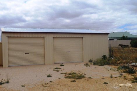 Property photo of 6 Channel Road Loxton SA 5333