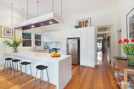 Property photo of 5 Mt Pleasant Grove Armadale VIC 3143