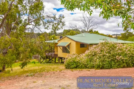 Property photo of 13 Cleopatra Crescent Kangaroo Gully WA 6255